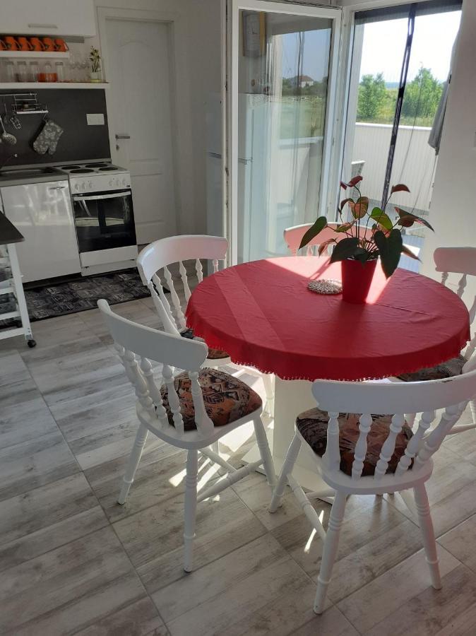 Apartman Sunce 닌 외부 사진